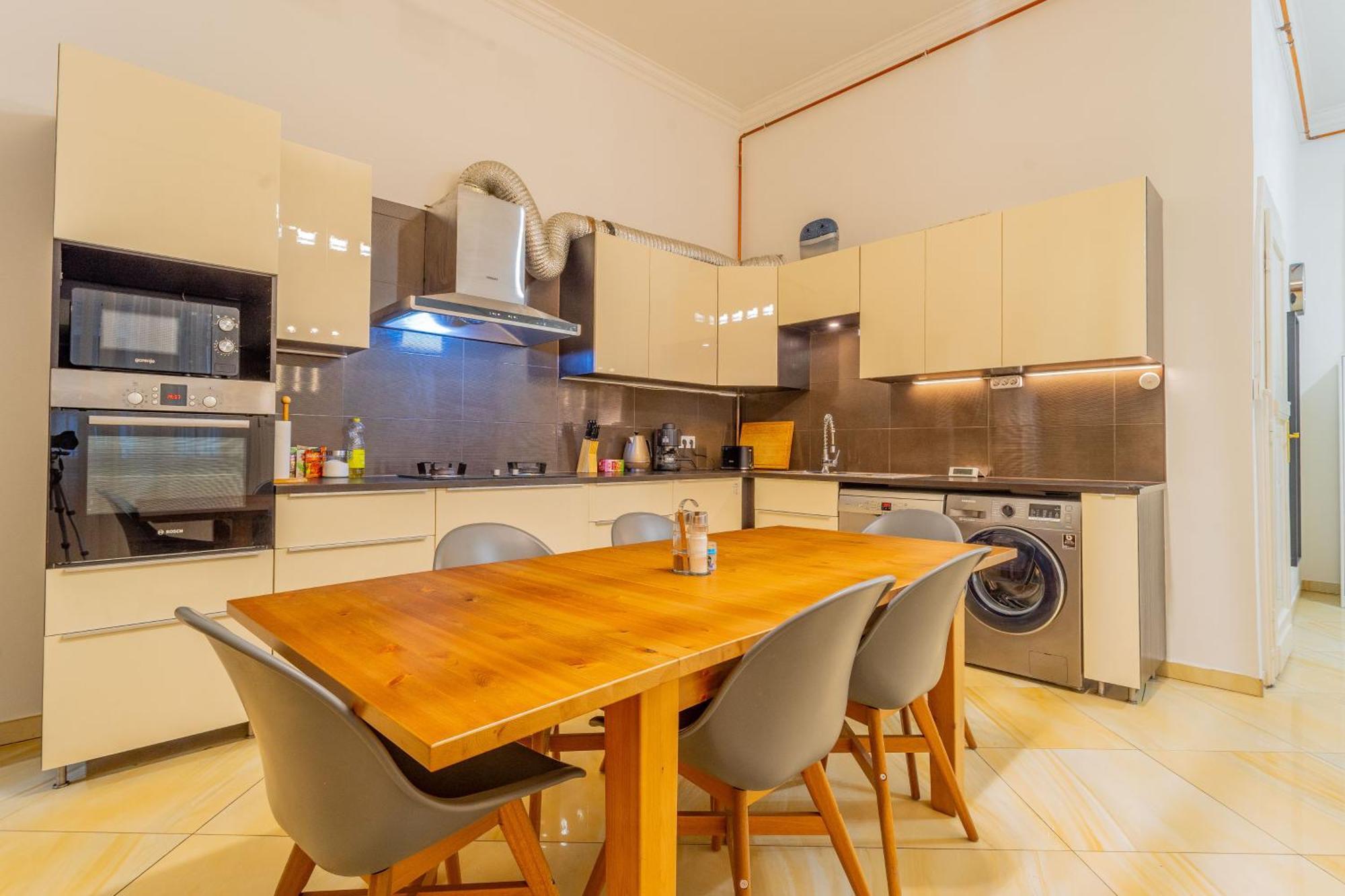 Efad Lux 2 Apartment Budapest