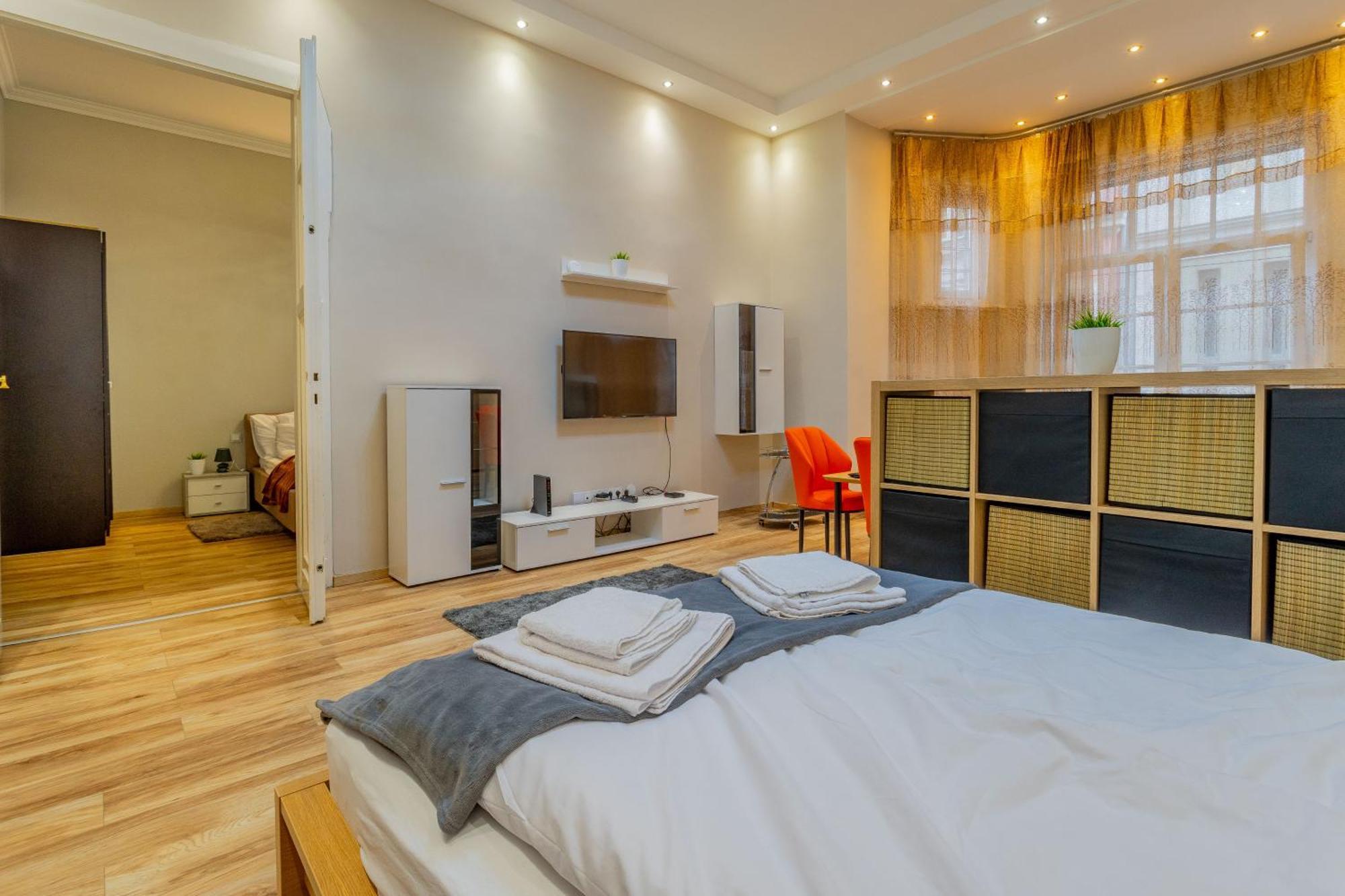 Efad Lux 2 Apartment